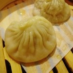 クロモリ - 夜：小龍包