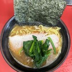 横浜ラーメン 田上家 - ラーメン並　のりトッピング