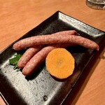 トトリ - 食べログクーポンで牛たんウインナー一人前が無料