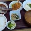 大衆食堂 まるや