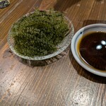 大衆立呑酒場 垂れ屋 - 海ブドウ