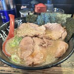 ら～めん 村田屋 - チャーシューめん　飛ぶよ