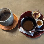 精進薬膳IPPUKU - 食後のひと時の様子(´∀｀)