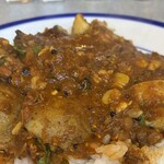 カリーライス専門店エチオピア - 豆がたっぷり入った極上のカリー
