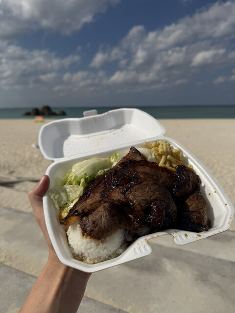 移転】808 poke bowls okinawa 北谷店 （エイトオーエイト ポケ