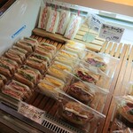 石窯パン工房 サフラン - 内観