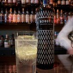 Bar R - 