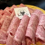 すき焼き しゃぶしゃぶ 肉寿司 食べ放題 和牛ざんまい 心斎橋店 - 