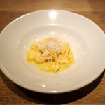 自家製タリアテッレ 熟成ペコリーノチーズ