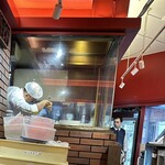 アジャンタ - タンドール担当は忙しそう。