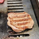 北海道焼肉 北うし - 北海道和牛タン