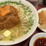 餃子とタンメン 天 - 料理写真: