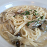 taverna Albero - 能登さんカキとキノコのタリアテッレ