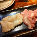 炭火焼肉 ホルモン にく式 - ミックスホルモン