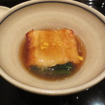 日本料理 晴山 - 淡路島の穴子などを吉野葛でつないでいます。