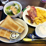 JR-EAST HOTEL METS - 朝食