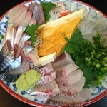 居酒屋やっさん - 料理写真:刺身盛り