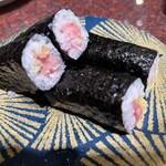 回転寿司根室花まる - トロたく巻