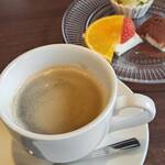 トラットリア ルチアーノ - 