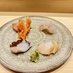 すしのいずみ - 刺身盛り合わせ ・大分県の赤貝・神経締めのヒラメ・佐島のタコ・あっけしのつぶ貝