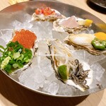 貝と炭 ラッコ - 生牡蠣