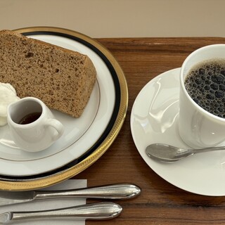 ブック&カフェ ハマル_0