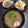資さんうどん 本店