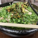 味彩工房逢坂 - ニラみそラーメン　大盛り