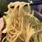 ラーメン道楽 - きゃべつラーメン、麺リフトアップ