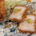 吉平 - わさび醤油で頂きます