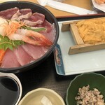 賀露港・市場食堂 - 