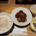 名古屋コーチン親子丼 酉しみず - 