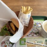 モスバーガー 多気バイパス店 - 