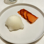 Ecru 117 - 雪見だいふくのようなもの