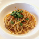 リストランテ ラストリカート - 三重県尾鷲産ワタリガニの旨味を凝縮したトマトソースのスパゲティ