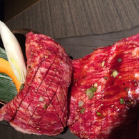 和牛焼肉 土古里 浅草店 - 壷漬け特製中落ちカルビ（1,880円）