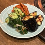 焼肉 静龍苑 - ⑩漬け物の盛り合わせ