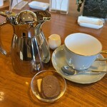 珈琲舎 茶杜 - ドリンク写真:コーシーが、ポット提供なのは、嬉P〜ヨネスケ(〃ω〃)