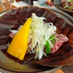 黒部サンバレーホテル - 台の物（牛肉朴葉焼、葱と豆苗、パプリカ、自家製朴葉味噌）