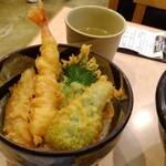 ぶっかけうどん ふるいち - ミニ天丼570円。