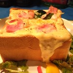 ウエストポイント - パングラタン（海老とベーコン）