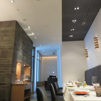 エディション・コウジ シモムラ - dining room