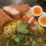 渡邊カリー 梅田本店 - 