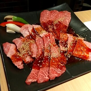 焼肉 ジュジュハット_1