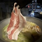 しゃぶしゃぶ すき焼き 食べ放題 和牛と豚 - 