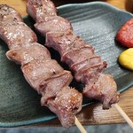 鶴見川橋もつ肉店 - 