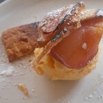 SIZZLE - デザート　りんご乗せです