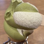 伏見稲荷ソフトクリーム - 