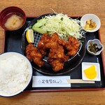 定食屋さん。 - 料理写真:唐揚げ定食