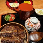 炭焼うな富士 - 